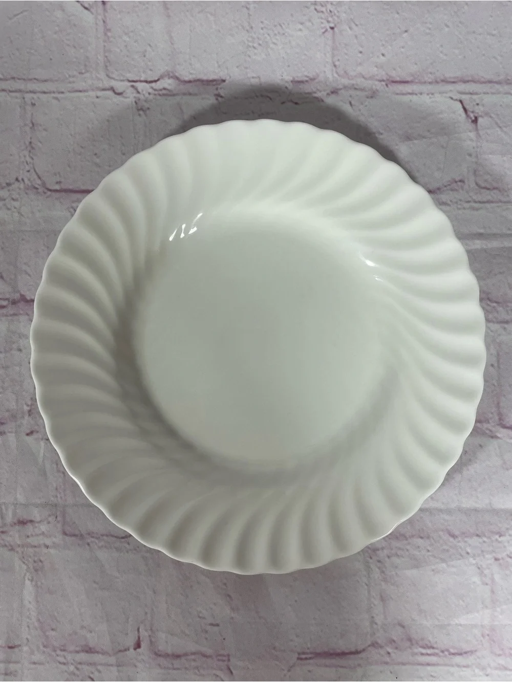 Vintage Minton White Fife Bone China Salad Plates 7 7/8” England Discontinued